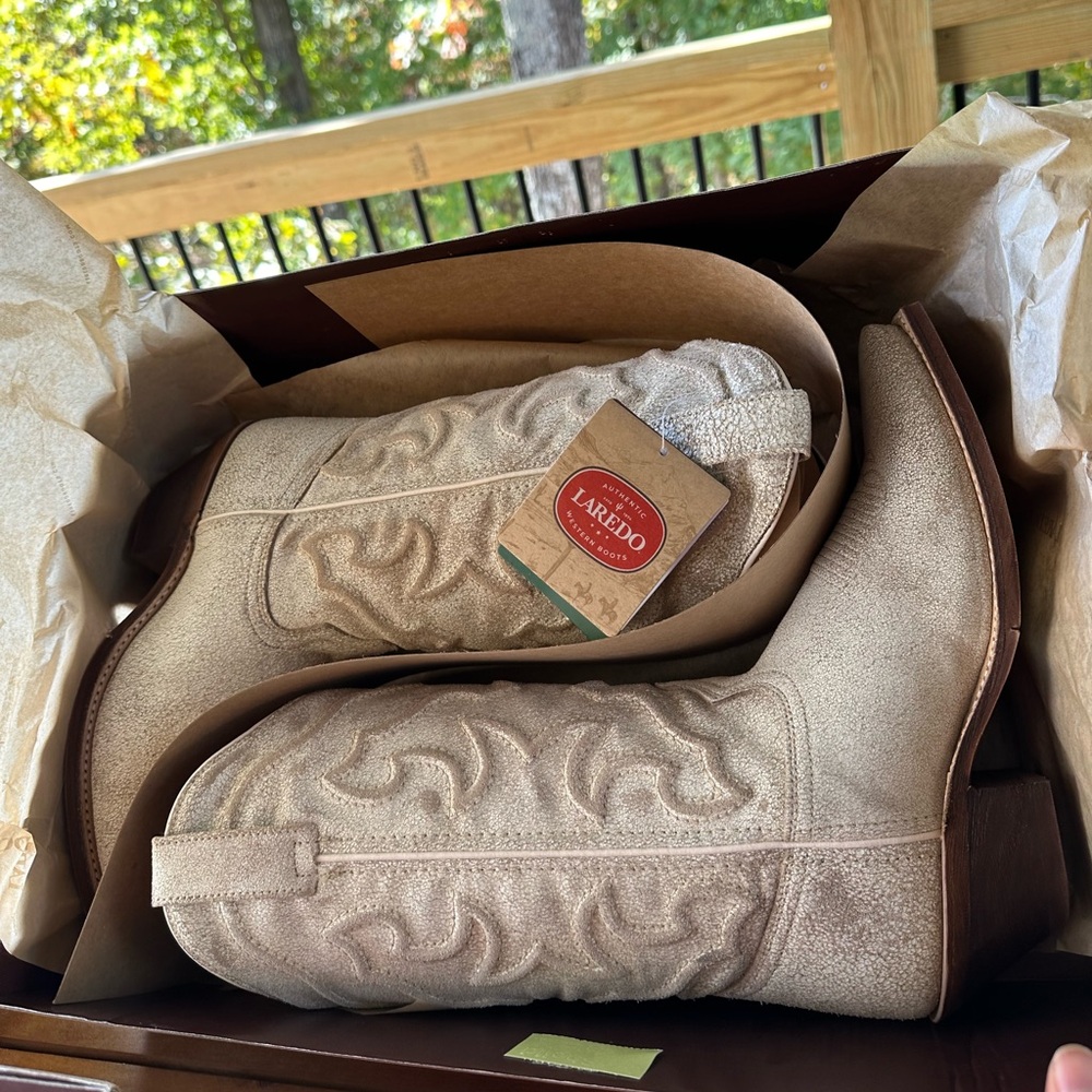 Brand New with Tags - White Cowboy Boots